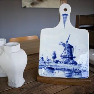 Wholesale Price Holland Souvenirs Porcelain Delftware Collectible Handicrafts Kitchen Accessories Classic Delft Blue and White Ceramic Cheese Board Factory - Yiwu Superstar Creation Company - China