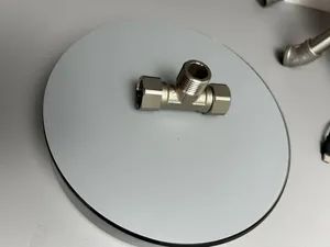 Factory Outlets 150lb OEM Stainless Steel Tees Pipe Fitting Medium/Heavy Pattern - WENZHOU LIANGGANG PIPE FITTING VALVES CO., LTD. - China