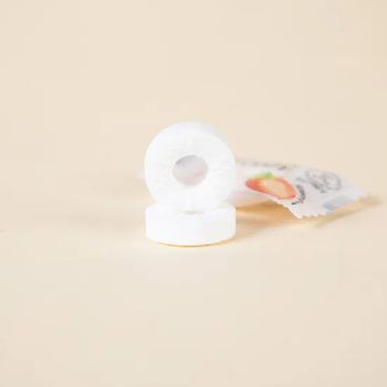 Sugar-Free Hard Sweet Candy Oval Custom Shape Food Colors 12M Shelf MOQ100 - Guangdong Haiyi Health Technology Co., Ltd. - China