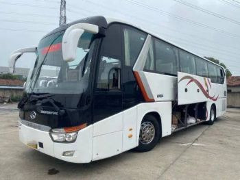 Kinglong 53 Seats Double Doors Used Coach for Sale Engine Yc Seats >50 Size Large Fuel Diesel Origin China Style - Zhengzhou Cooper Industry Co., Ltd. - China