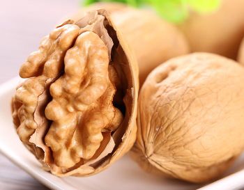 Wholesale Supplier of Good Taste 100% Natural Pistachio Nuts Style Dried Type Walnut Ingredients 0 Grade Top grade Quality - Xi'an Wailitong Food Co., Ltd. - China
