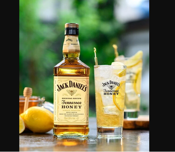 Jack Daniel's Tennessee Honey Liqueur Glass Bottle Bulk Supply from N.G westen holding B.V Jack Daniel's Tennessee Honey Liqueur Glass Bottle Bulk Supply - N.G westen holding B.V - Netherlands