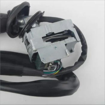 Chinese Truck Combination Switch 6205400045 Rhd Right Side Hand Drive for Beiben North Benz Ng80A Ng80b V3 V3m V3et V3mt HOWO Shacman FAW Camc Foton Truck Parts - Shandong Chiron Auto Parts Co., Ltd. - China