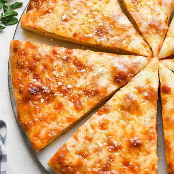 Cheap price Pizza Cheese bulk wholesale export quality stock Grade A Packaging Bulk Type Pizza - Mutlu Et Mustafa - France