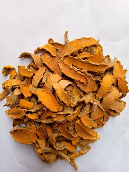 Dry split turmeric - DNONNYS CHEMCO LTD - Nigeria