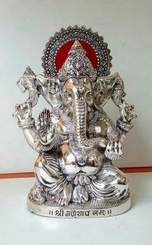 White Metal Handicraft Material Metal Finish Durable Silver Polish Color White, gold & white antique Height Range 3 Inches To 12 - Tanishq Art Gallery - India