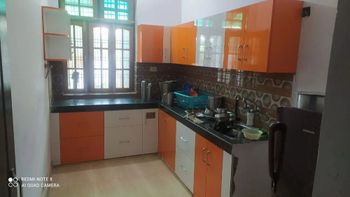 Classical Wooden Modular Kitchen Interior Material Wooden Hardware Brand Ebco Appearance Classical Mount Type Wall - Hovel Dreams Enterprises - India