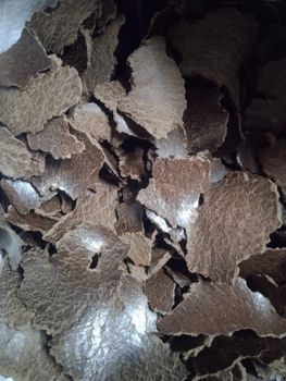 Linseed oil cake Oil Content 9.5% Fibre Content 6.79% Moisture Content 8.1% Place of Origin INDIA Protein Content 34.92% - Kopparthi International PVT LTD - India