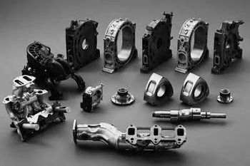 Engine Parts Durability Durable Quality Assurance Quality Tested Shape Variety Varied Shapes And Sizes Functional Benefit Strengthens The - Shree Vahanwati Marine Exports - India