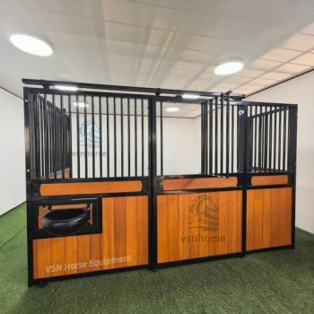 Durable Enclosed Horse Barn Stall Ideal Housing Equipment for Farm - Hebei Weisien Equestrian Equipment Co., Ltd. - China