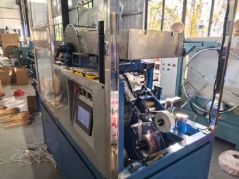 Fireworks 020 Rocket Tube Pasting and Labeling Machine - LILING YOVON FIREWORKS & FIRECRACKERS MACHINE FACTORY - China