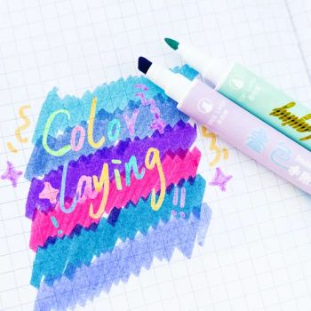 Xinyuan Silky Crayon Art Paints 1.15*16.5cm MOQ100 15D 6201 Origin China Model NO. 6201 Type Art Paints HS Code 96082000 - Wenzhou Xinyuan Stationery Co.,Ltd - China