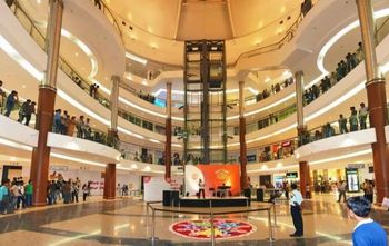 Mall Interior Designer, 3D Interior Design Available: Yes Material Pvc, Wood Service Location/City Lucknow Number of Projects Completed - Shivpuri Interior Decoraters - India
