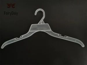 Vics 470 Plastic Walmart Suit/ Skirt Cloth Hangers Trademark FD Model NO. W470 Certificate SGS Application Tops HS Code 3924900000 - Suzhou Fairy Daily Products Co., Ltd. - China