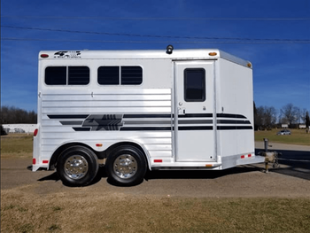 Two Horse Trailers / 2001 4 Star 2 Horse Bumper Pull Slant Load - senesie mfg llc - United States