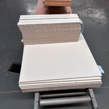 Factory Direct Sales Decent Durability Pet Particle Board for Retail Display Shelves - Shandong Runger New Materials Co., Ltd - China