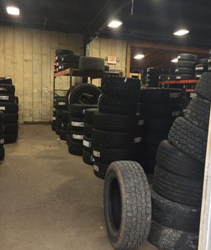 Second Hand Tyres / Perfect Used Car Tyres In Bulk With Competitive Price / Cheap Used Tires in Bulk Wholesale Cheap Car Tires - HELBER AGRO PRODUCT COMPANY LTD - Kenya