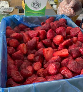 IQF Frozen Strawberries from El Marwa for Food Industries IQF Frozen Strawberries - El Marwa for Food Industries - Egypt