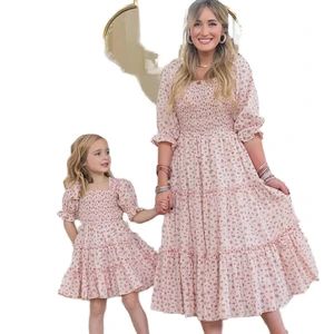 Women Summer Pleated Multi-Tiered Long Set for Mom and Kids Dress - Quanzhou Fengteng Garments Co., Ltd. - China