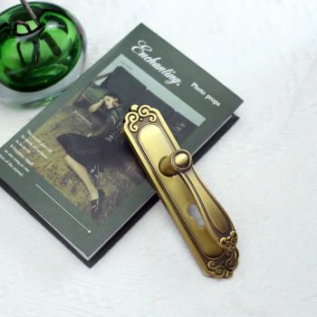 B925-152 Vaisite Brand European Antique Style Zamak Lever Handle on Rosette for Interior Door - Zhejiang Anyi Construction Hardware Co., Ltd. - China