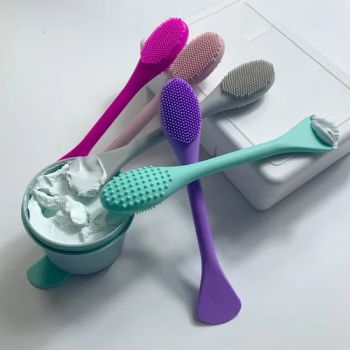 Dual End Silicone Face Mask Applicator Makeup Cleaning Brush - Dongguan Chengda Rubber and Plastic Co., Ltd - China