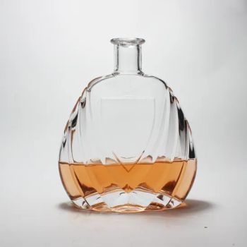 Wholesale 700ml Luxury Flint Spirits Vodka Gin Liquor Glass Bottle with Cork for Tequila Brandy Rum Whisky Distilled Spirits Packaging with Glass Stopper - Zhonghai(Tianjin)International Trade CO,LTD - China