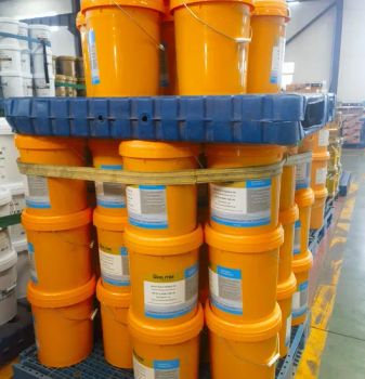 Factory Price Diesel Engine Oil Lubrication Mineral Automotive Lubricants Engine Oil Low Price Wear-Resistant Lubricating Oil - Shandong Real Star Industrial Co., Ltd. - China