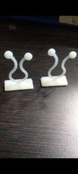 Plastic White Self Adhesive Twist Clips, Packaging Size: 100 pieces/packet - HP Technoplast - India