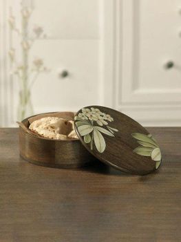 Eco-Friendly Premium Quality Wooden Chopping board This premium wooden kitchen set is handcrafted from durable, food-safe wood — ideal for everyday cooking, baking, and meal prep. Perfect for traditional kitchens, eco-friendly households, and gifting. - Brightway impex - India