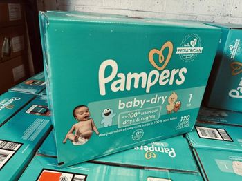 Trusted Pampers Diapers Perfect for Growing Babies with Premium Quality Soft Layers Leak Guard Protection - PLANETE COMMERCE - France