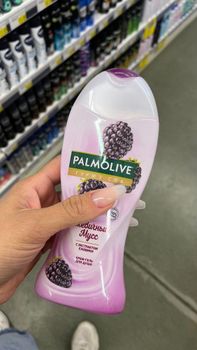 Reliable Palmolive Gentle Cleansing Bar With Smooth Moisture Formula Excellent Quality Wholesale Price - PLANETE COMMERCE - France