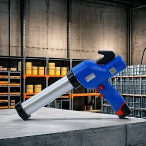 Blue Cordless Caulking Gun with Adjustable Speed and Batteries Included - Putian Hongtai Electromechanical Industry and Trade Co., Ltd. - China