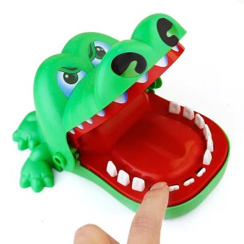 Zhiqu Unisex Funny Wood Toys 2-4 Years Old Educational Prank Bite Finger Game Dog Shaped Crocodile Dentist Unisex Fishing Toy - Shantou Chenghai District Haitong Zhiqu Toy Store - China