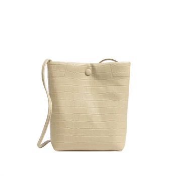 The New Leather Female Bag Head Layer Crocodile Pattern Bucket Bag Korean Version of The Shoulder Bag Retro Messenger Small Bag - Guangzhou Modicci Fashion Co., Limited - China