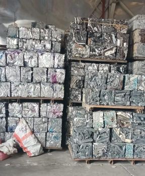 METAL ALLOYS / SCRAP Form Ingots, Scrap Material Type Aluminium, Iron, - SINOMET TRADING & RECYCLYING - United Arab Emirates