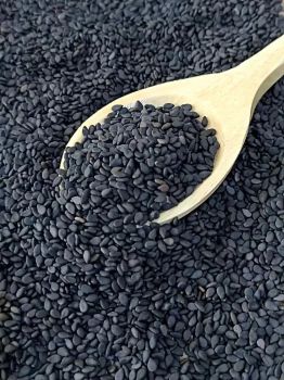 sesame seeds from Zubair Mohammed Salim sesame seeds - Zubair Mohammed Salim - Oman
