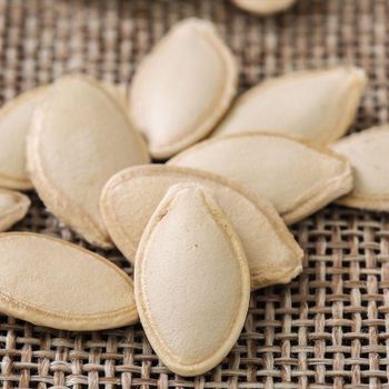 Wailitong Inner Mongolia Peeled Giant Pumpkin Seeds Kernels Factory Supply Organic Snow White Pumpkin Seeds Supplier - Xi'an Wailitong Food Co., Ltd. - China