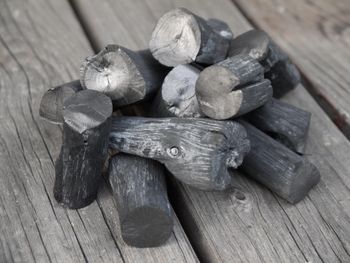Natural Coconut Shell Charcoal Sticks for Hookah and Shisha Use - Mutlu Et Mustafa - France