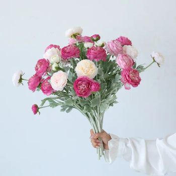 Wholesale Artificial Ranunculus Flowers High Quality Silk 3 Heads Ranunculus Artificial Flower for Wedding Home Decor - Hangzhou Zizhou Trading Co., Ltd. - China