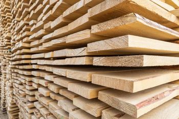 Heavy Duty Oak Lumber for Flooring, Staircases, and Interior Woodwork - Mutlu Et Mustafa - France