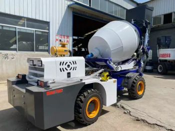 Concrete Mixer Truck with Pump 7m³ High Pressure for Construction - Qingdao JinChengYu Machinery Co., Ltd. - China