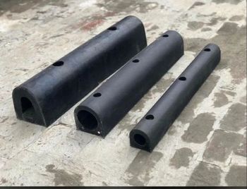 D Type Dock Bumper Width 150 Mm Height 150 Mm Length 500 Mm Impact Protection Superior Reflectivity - jha Enterprises - India