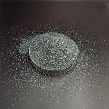 Silicon Carbide Grit F320 Green Colour Silicon Carbide Powder Abrasive / Green Silicon Carbide Sand / Green Silicon Carbide - Zhengzhou Xinli Wear-Resistant Material Co., Ltd. - China