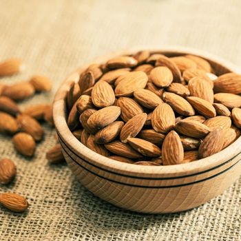 Almond Kernels For Healthy Snacking Natural Crunchy Nuts With Rich Flavor And Convenient Everyday Use - EAST LAND PROPERTIES - Tanzania