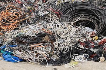 electric wire scraps - phobos - Denmark