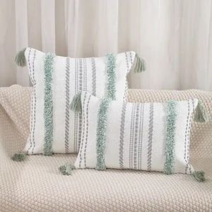 Morden Cotton Thread Jacquard Custom Cushion Cover High Quality Polyester Decor Pillow Cases Boho Throw Cushion Cover - Shaoxing City Xinlan Textile CO., LTD. - China