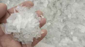 PET BOTTLE FLAKES Material Polyester Color Crystal Clear Alternative Color Green Pvc Content Less Than 50 Ppm Packaging Big Bags Of About 600 Kgs Each - AL-RAZAAQ COMMODITIES - Pakistan