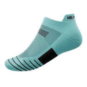 Custom Sports Socks Professional Breathable Design Logo Crew Socks - Guangzhou Healy Apparel Co., Ltd. - China