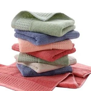 Customizable Plush Bath Towels: Soft Embrace - Qingdao Yiteng Textile Co., Ltd. - China