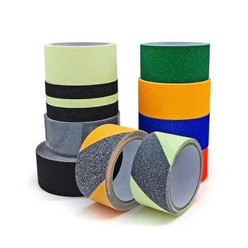 Anti-Slip Grit Abrasive Adhesive Tape Black with Reflective Stripe for Outdoor Stairs & Steps Non-Slip Traction Warning Tape - Ningbo Honest Energy Co., Ltd. - China
